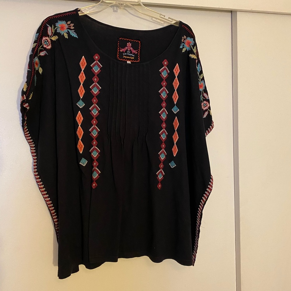 Johnny Was poncho type top size 2X